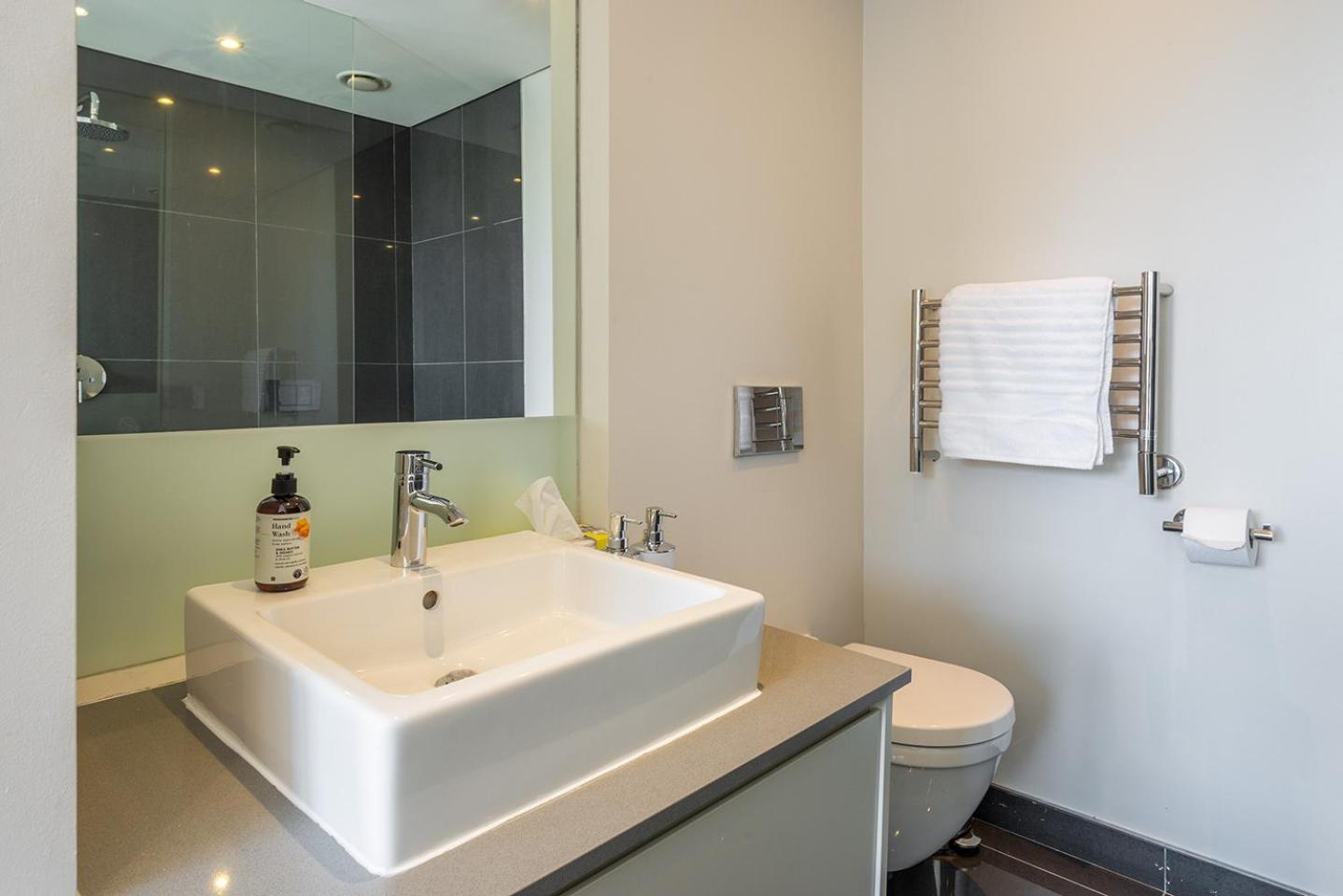Mirage Luxury By Nivar