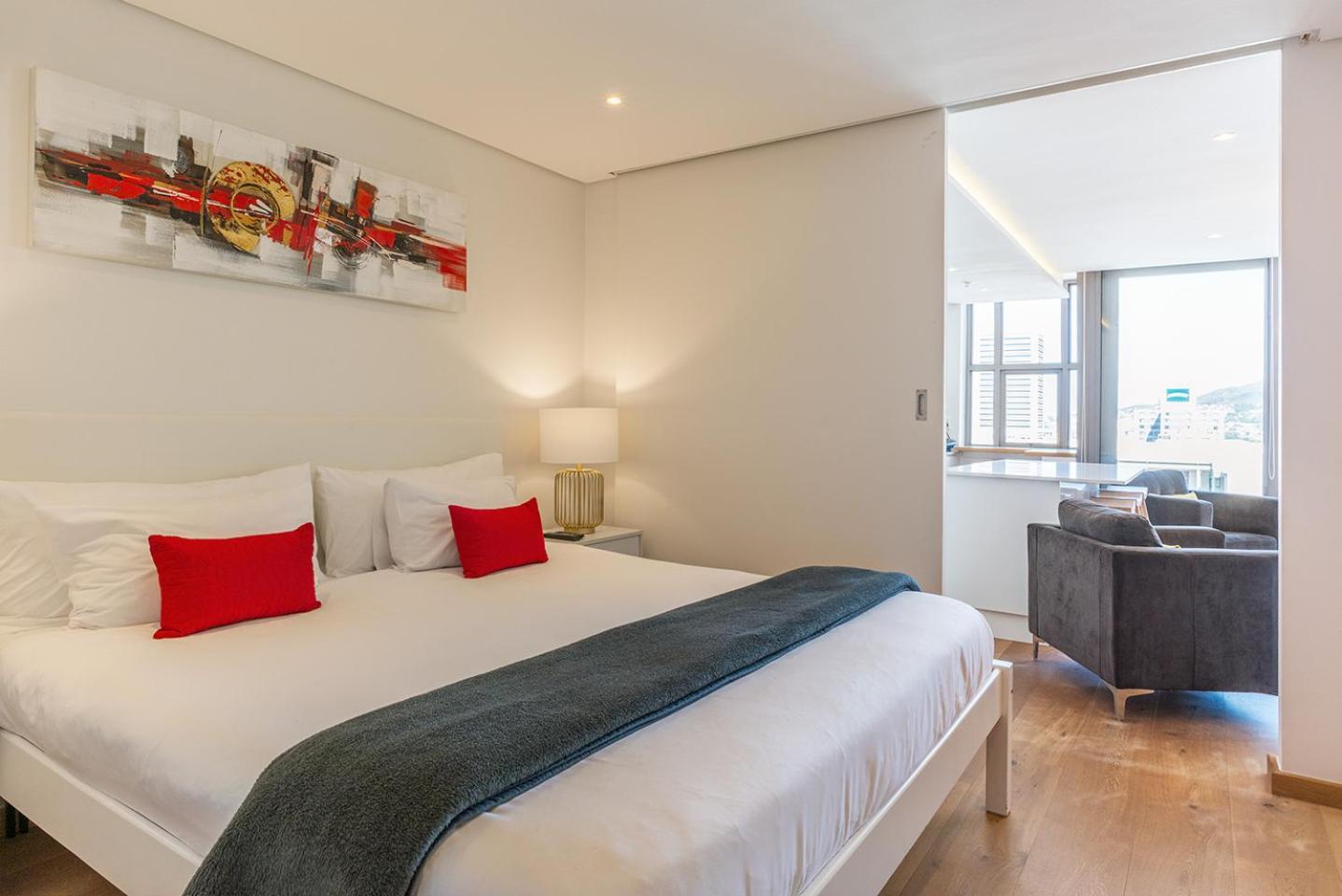 Mirage Luxury By Nivar Apartment *