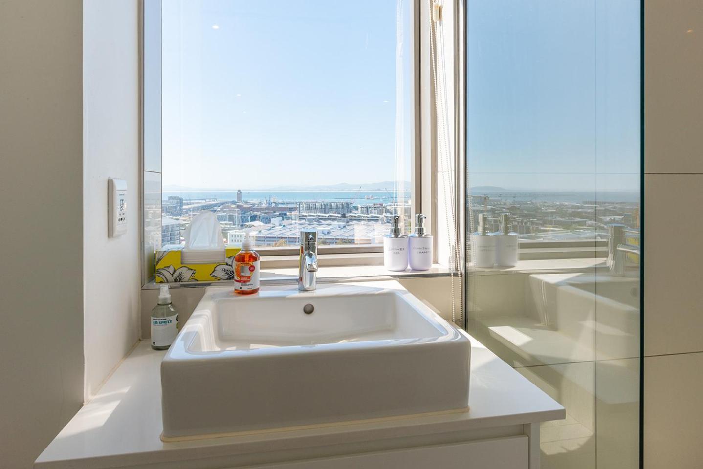 Mirage Luxury By Nivar Apartment