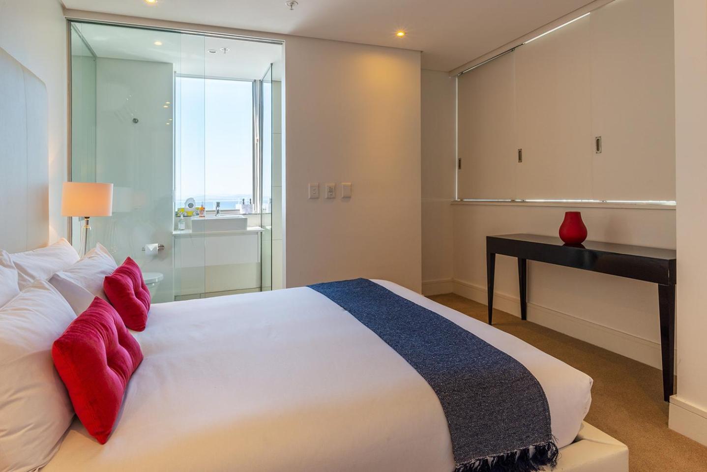 Mirage Luxury By Nivar *