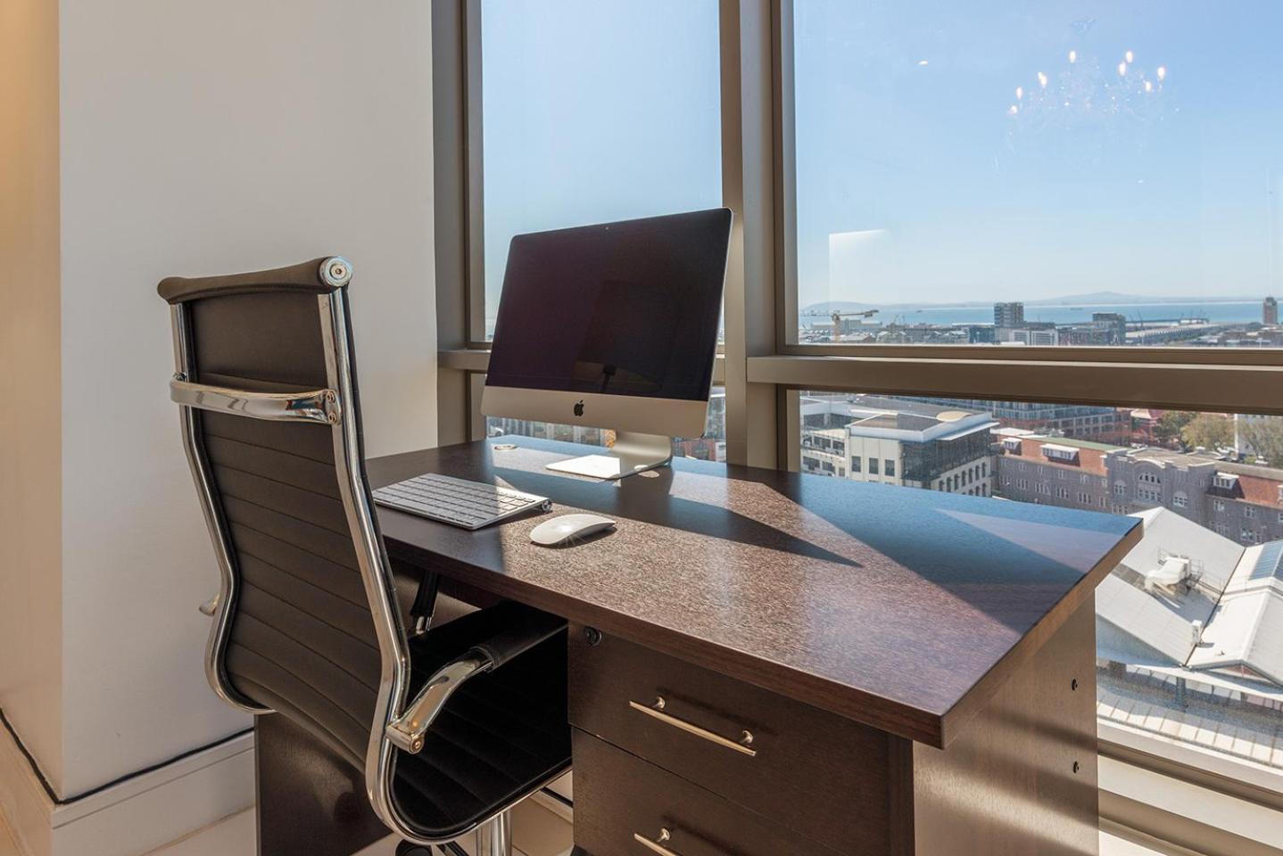 Mirage Luxury By Nivar Cape Town